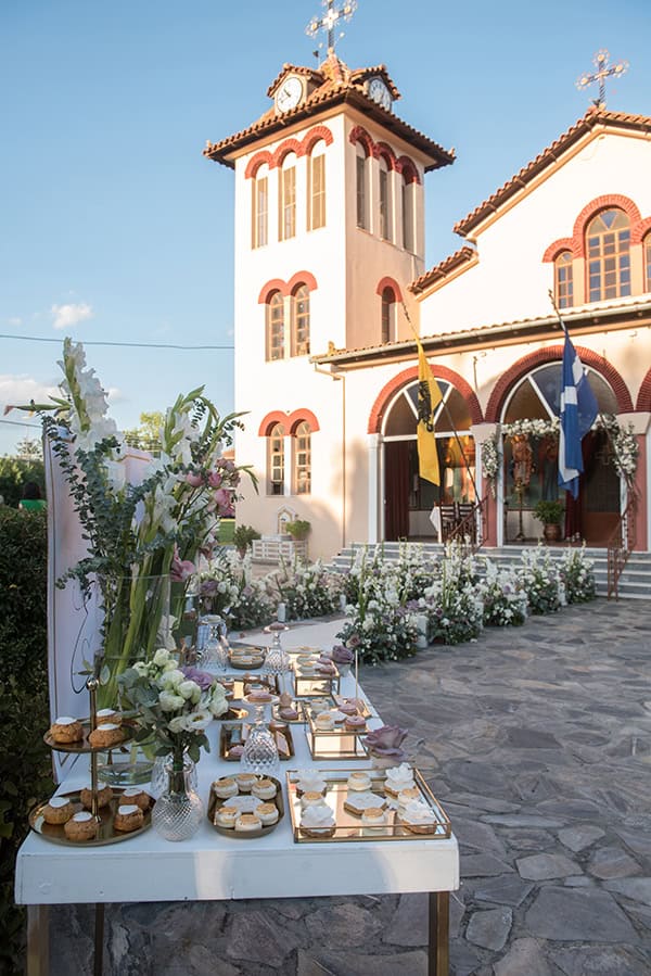 fall-wedding-larisa-lush-florals-pastel-hues_18