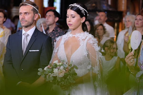 fall-wedding-larisa-lush-florals-pastel-hues_21