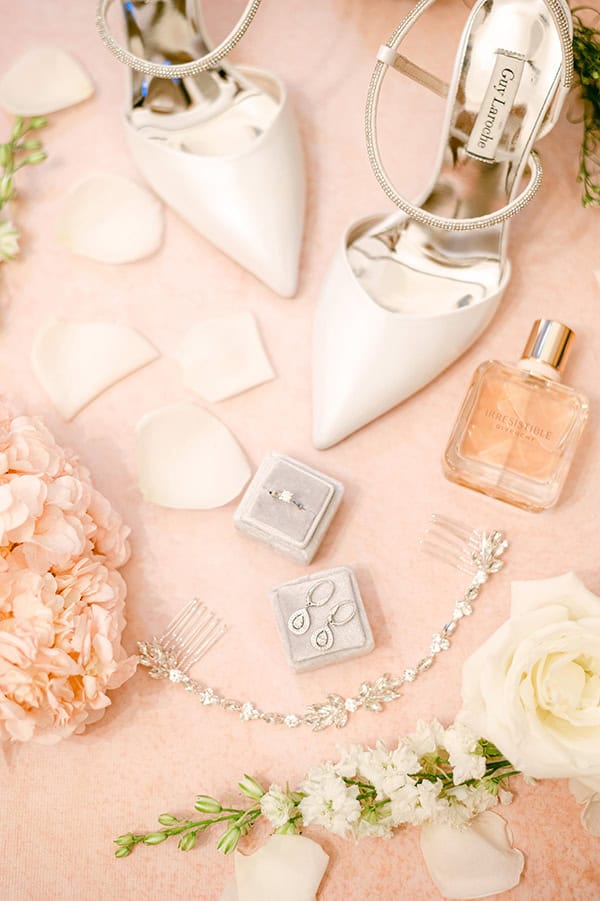 floral-filled-summer-wedding-athens-pastel-hues-romantic-details_07