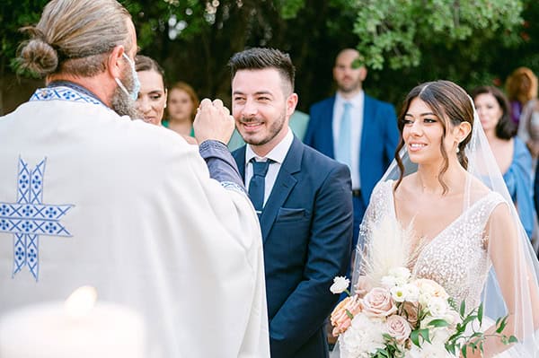 floral-filled-summer-wedding-athens-pastel-hues-romantic-details_18