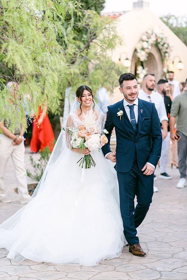 floral-filled-summer-wedding-athens-pastel-hues-romantic-details_21