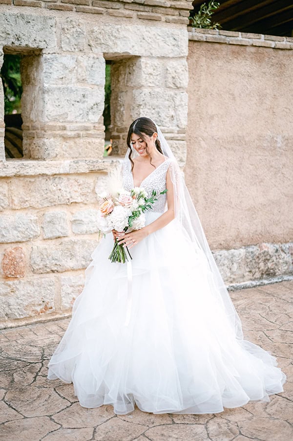 floral-filled-summer-wedding-athens-pastel-hues-romantic-details_23