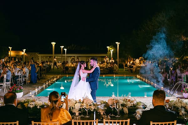 floral-filled-summer-wedding-athens-pastel-hues-romantic-details_49