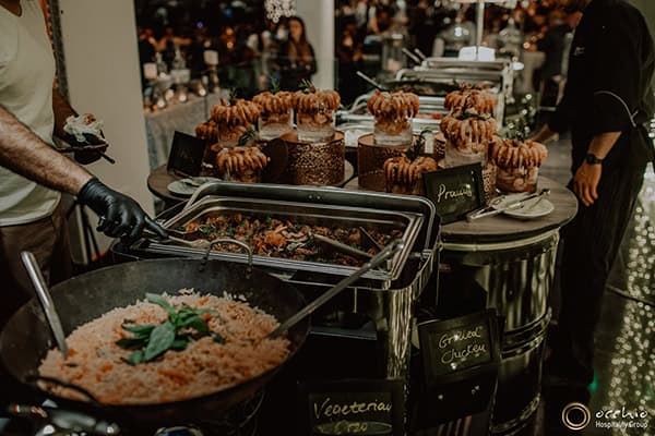 give-guests-wedding-memorable-gastronomic-experience-occhio-catering_05