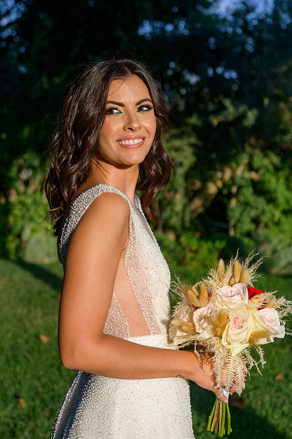 lovely-boho-wedding-athens-blush-roses_07