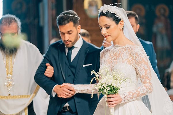 pretty-spring-wedding-meteora_21