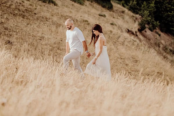 romantic-prewedding-shoot-lake_13