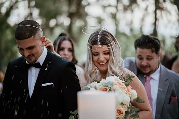 romantic-summer-wedding-ktima-kleopatra-flowers-somon-hues_14