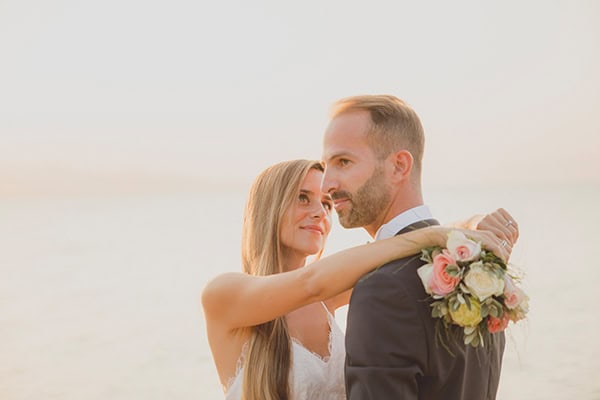 Όμορφος καλοκαιρινός γάμος με ρομαντικά στιγμιότυπα │ Φερενίκη & Δημήτρης