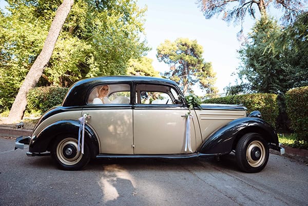 romantic-summer-wedding-thessaloniki-blooms-yellow-light-tones_09