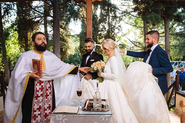romantic-summer-wedding-thessaloniki-blooms-yellow-light-tones_17