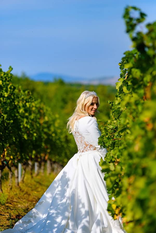 romantic-summer-wedding-thessaloniki-blooms-yellow-light-tones_26