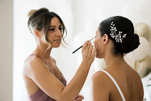 romantic-summer-wedding-white-hues_07