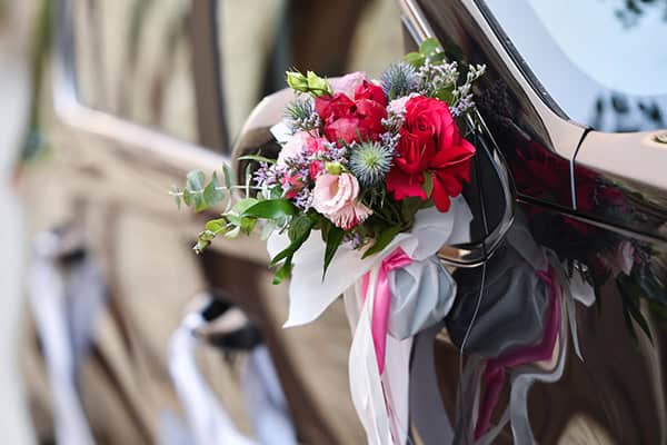 rustic-military-wedding-nicosia-colorful-blooms-vivid-tones_18