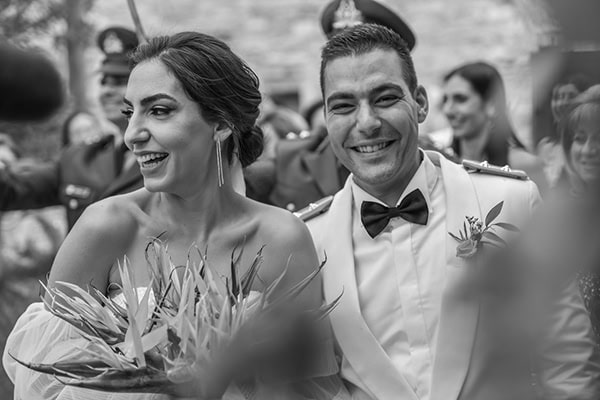 rustic-military-wedding-nicosia-colorful-blooms-vivid-tones_22