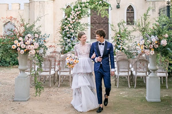 Spring Styled shoot στην Αθήνα με πανέμορφα λουλούδια και romantic vibes