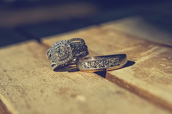 summer-wedding-beautiful-white-roses_03