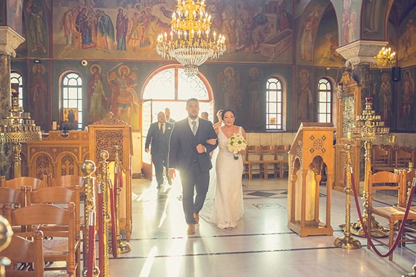 summer-wedding-beautiful-white-roses_12