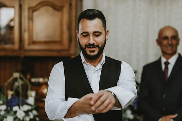 summer-wedding-evgenios-hills-romantic-blooms-pampas-grass_15