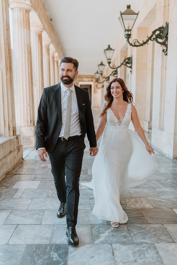 total-white-summer-wedding-thessaloniki-roses-lycianthus_27