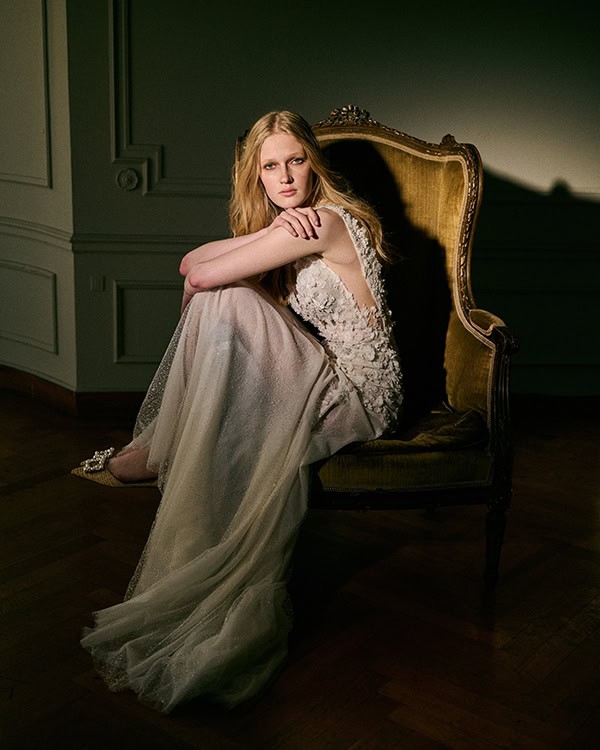 utterly-elegant-wedding-dresses-mairi-mparola_11