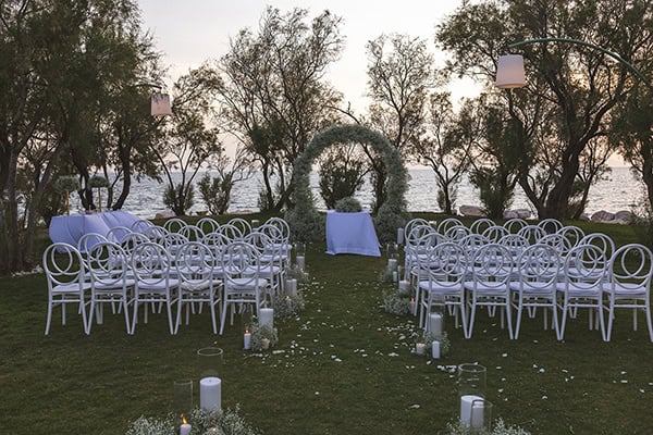 utterly-romantic-wedding-athens-lush-florals-baby-breaths_04z