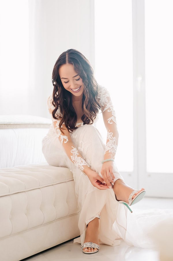 utterly-romantic-wedding-dreamy-santorini_05