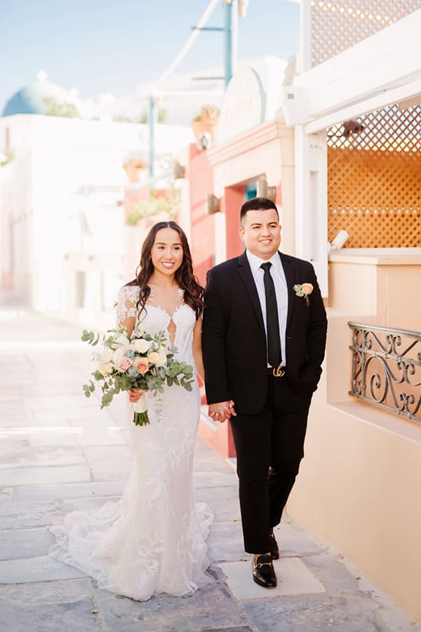 utterly-romantic-wedding-dreamy-santorini_15