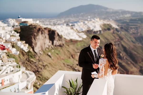 utterly-romantic-wedding-dreamy-santorini_19