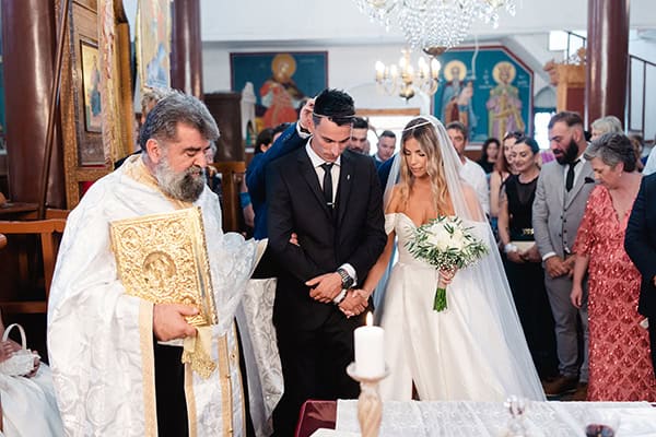 beautiful-fall-wedding-kozani-olive-leaves-white-roses_36