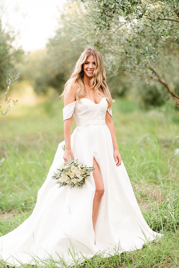 beautiful-fall-wedding-kozani-olive-leaves-white-roses_46