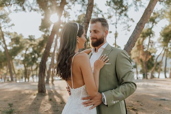 beautiful-wedding-kavala-white-roses-gold-details_03