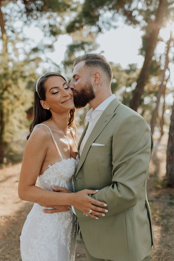 beautiful-wedding-kavala-white-roses-gold-details_04x