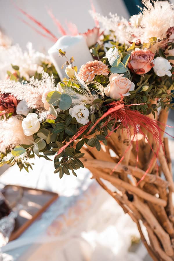 boho-fall-wedding-tilos-pampas-grass-peach-hues_16
