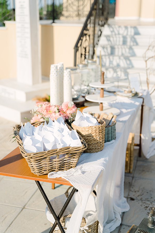 boho-summer-wedding-patra-chic-details_27