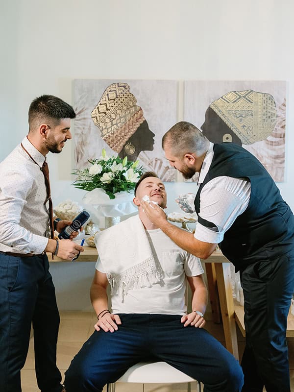 chic-wedding-thessaloniki-white-roses-light-blue-touches_17