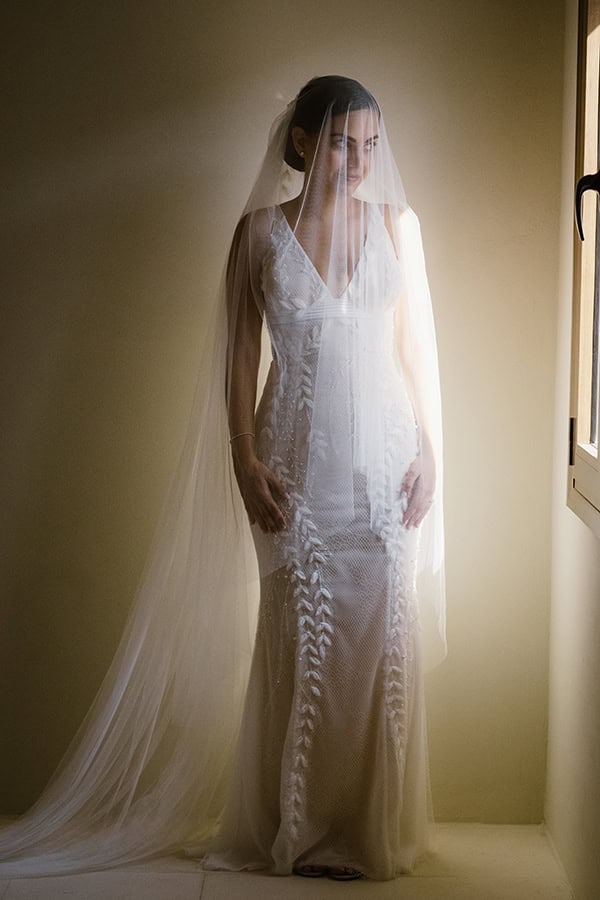 dreamy-summer-wedding-kythira-light-blue-white-hydrangeas_03z