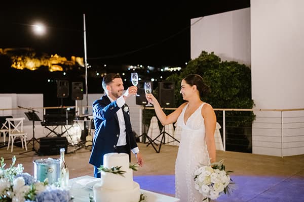 dreamy-summer-wedding-kythira-light-blue-white-hydrangeas_56