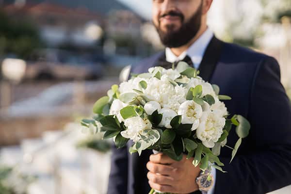 elegant-summer-wedding-drama-hydrangeas-peonies_25