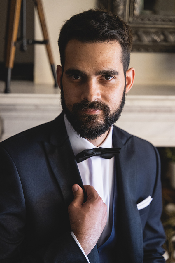 lovely-summer-wedding-mouseio-oinou-romantic-flowers-ecru-hues_08