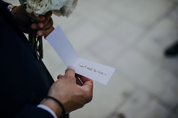 lovely-summer-wedding-nicosia-white-roses_06