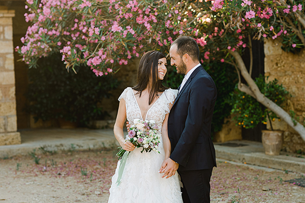 Lovely καλοκαιρινός γάμος με τριαντάφυλλα και λυσίανθο σε παστέλ αποχρώσεις│ Τζίνα & Λυμπέρης