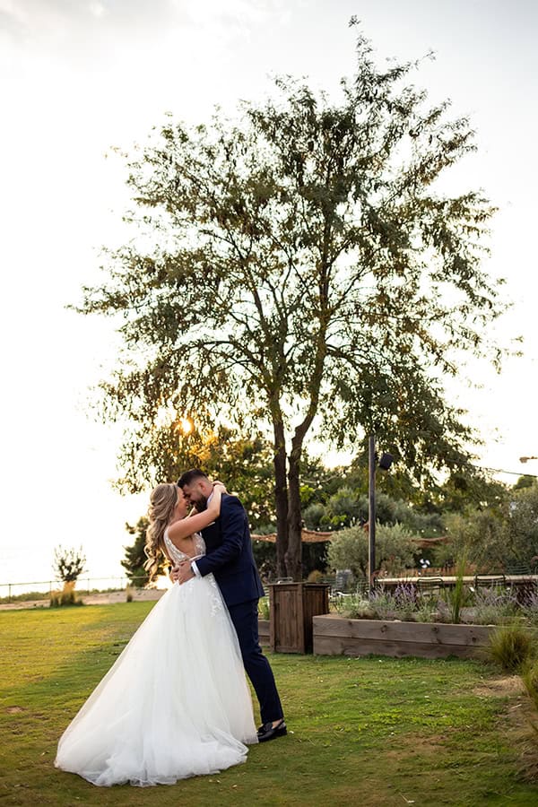 montern-summer-wedding-thessaloniki-fuchsia-lilac-hues_02x