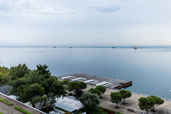 montern-summer-wedding-thessaloniki-fuchsia-lilac-hues_08