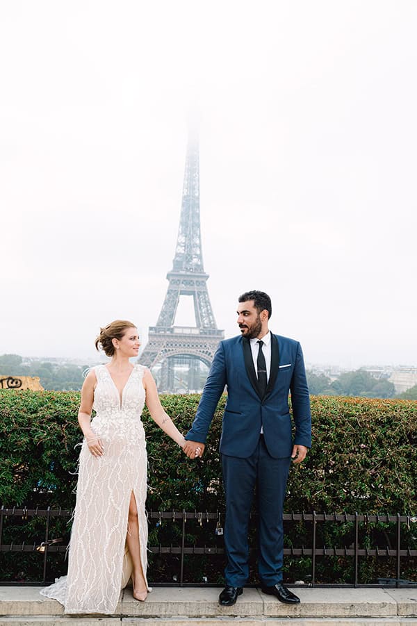 off-white-summer-wedding-spetses-romantic-hydrangeas-roses_02