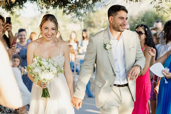 outdoor-wedding-athens-romantic-decoration-dusty-blue-hues_27