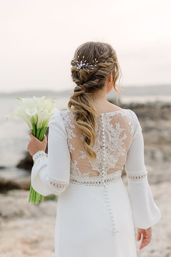 romantic-fall-wedding-kefalonia-white-callas-orchids_04