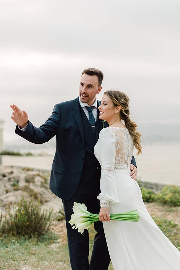 romantic-fall-wedding-kefalonia-white-callas-orchids_27