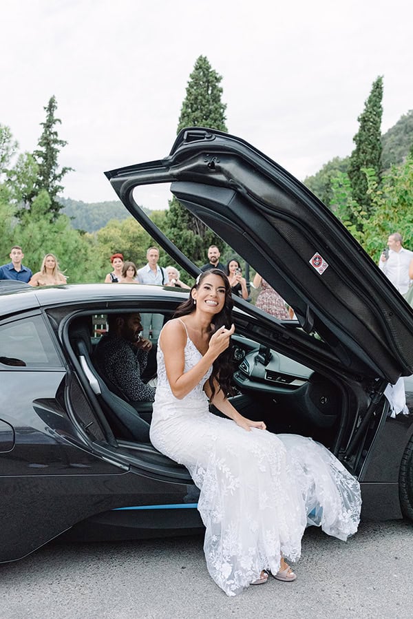 romantic-fall-wedding-nafpaktos-lisianthus-roses_41