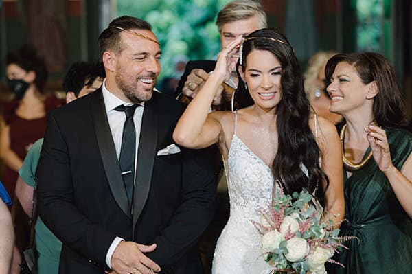 romantic-fall-wedding-nafpaktos-lisianthus-roses_51